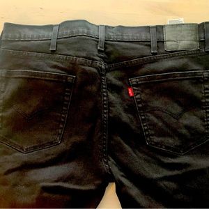 Levis red tag 38 32 like new